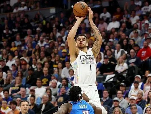 穆雷关键节点高光表现，热火带队取胜！