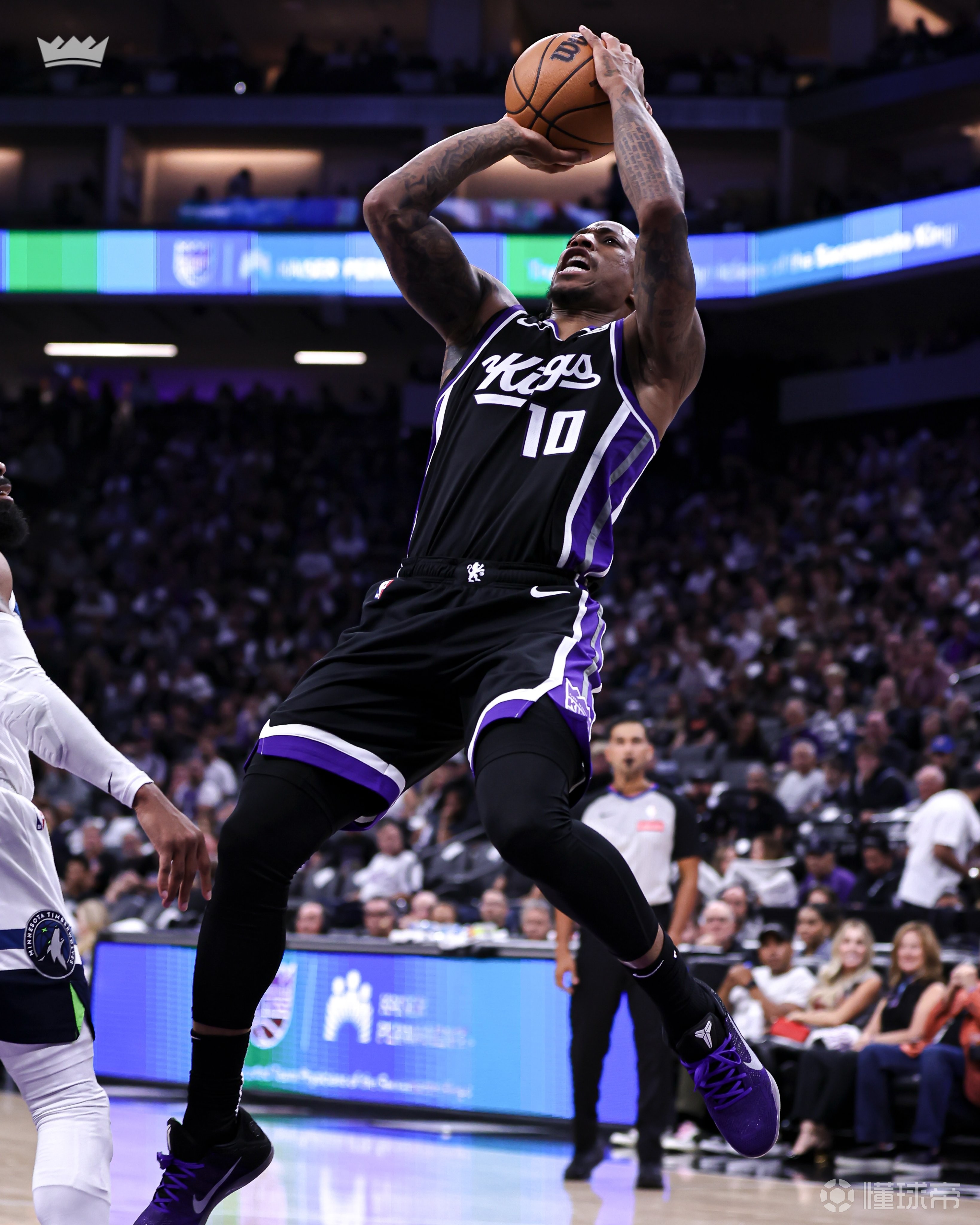  德罗巴在美国队比赛中高光表现，惊险取胜引发热议！